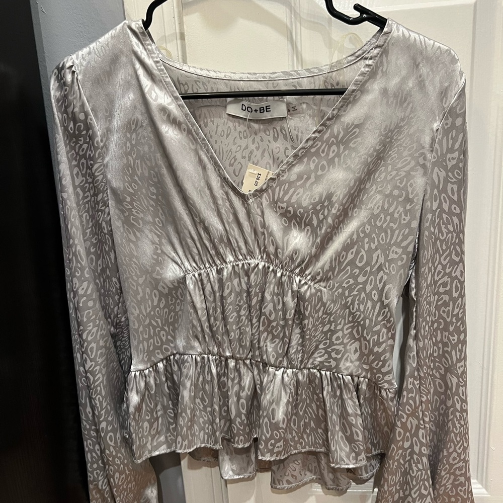 Silver cheetah printed top
